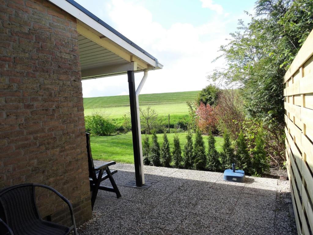 Beachbungalow aan IJsselmeer room 2