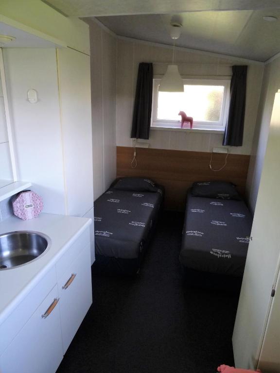 Beachbungalow aan IJsselmeer room 5